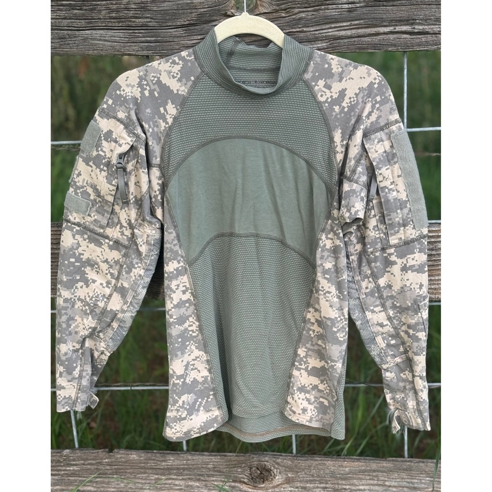 US Army Combat Shirt ACU Digital Camo Flame‎ Resistant Tactical Military Size XS